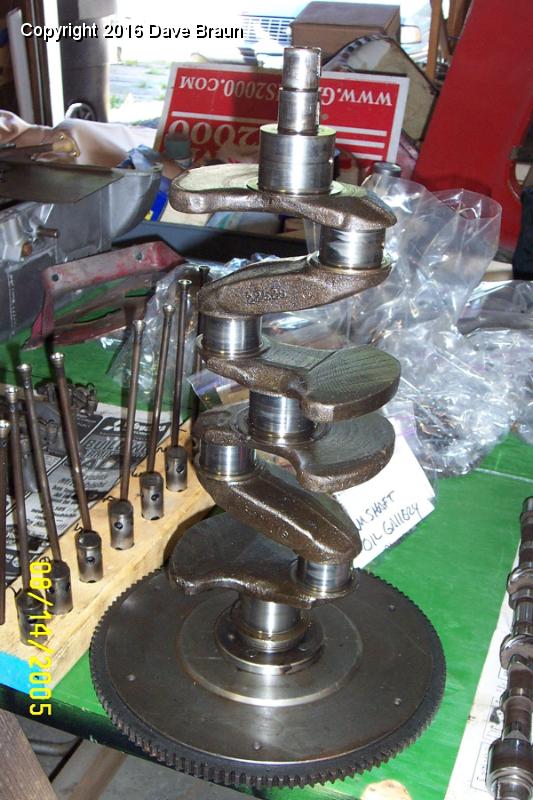 MGTD15470/Engine XPAG TD2 15613/Engine Teardown/crank shaft with flywheel